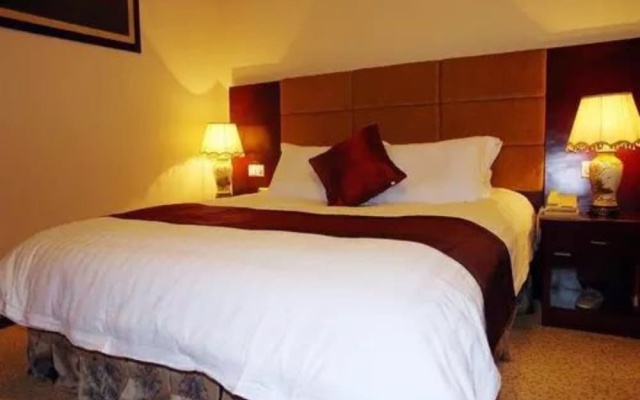 Dunhuang Golden Leaf Hotel – Guest Rooms – Jiuquan
