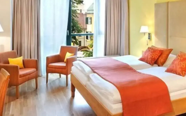 la pura women's health resort kamptal — Caters To Women
