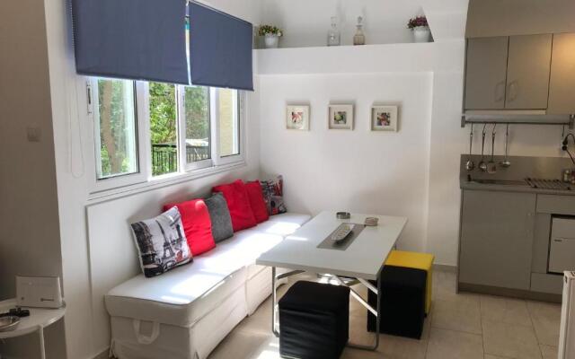 Aris sweet home