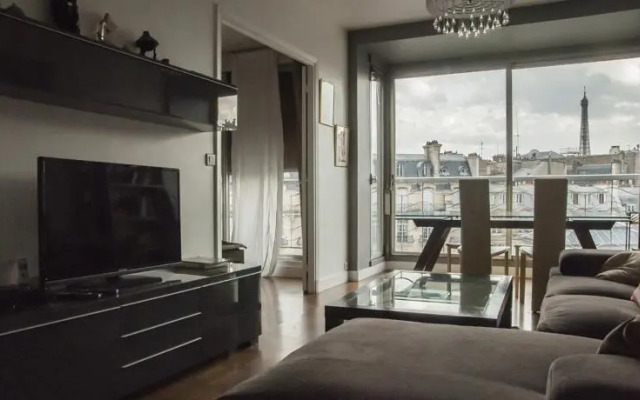 Into Paris Victor Hugo