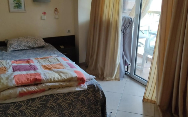 Nikea Park Hotel
