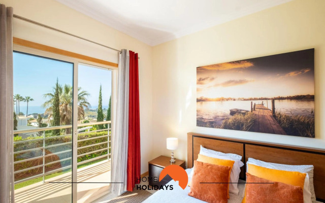 #045 Sea View Amazing Balcony Center