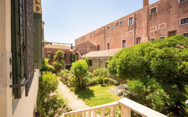 Apartment With 4 Bedrooms In Venezia, With Furnished Terrace And Wifi