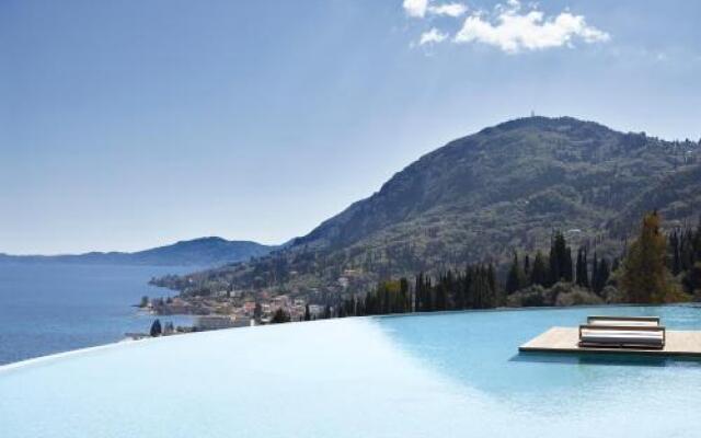 Resort 4 stars Mpenitses