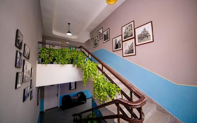 Qingdao Lejiaxuan Nostalgia Theme Inn
