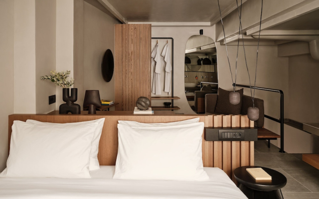 Hom Santorini