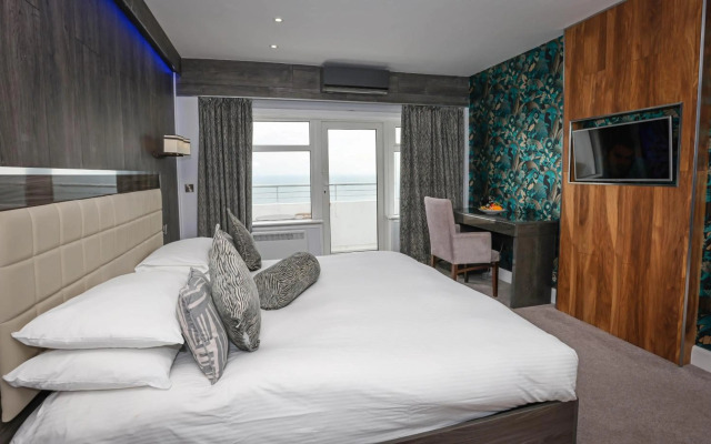 The Cumberland Hotel - OCEANA COLLECTION