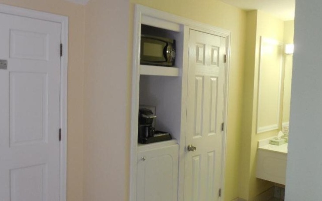 Salida Inn & Monarch Suites
