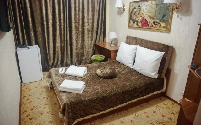 Relax Hotel