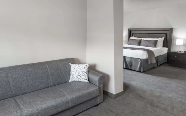 Baymont Inn And Suites Glenview