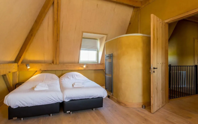 Luxurious Holiday Home in Zoutelande near Sea