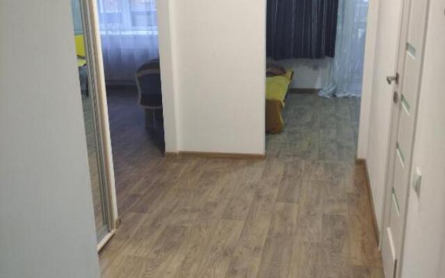 Lviv Новобудова біля автовокзалу