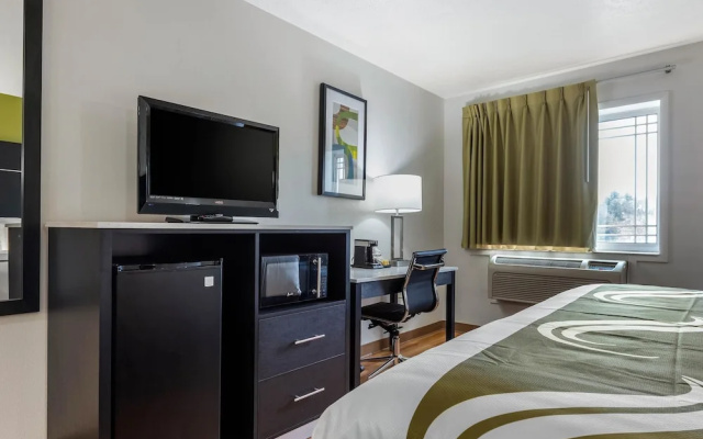 Motel 6 Pittsburgh Airport