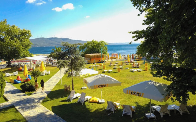 Yaman Beach Hotel