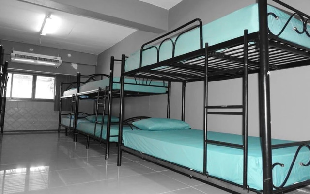 Saparote Hostel