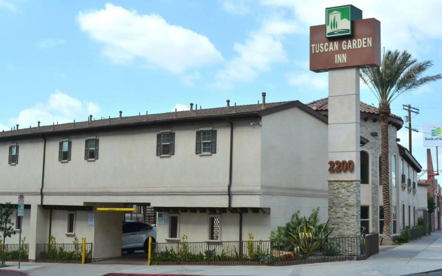 Tuscan Garden Inn