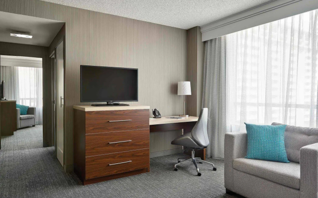 Courtyard by Marriott Downtown Toronto