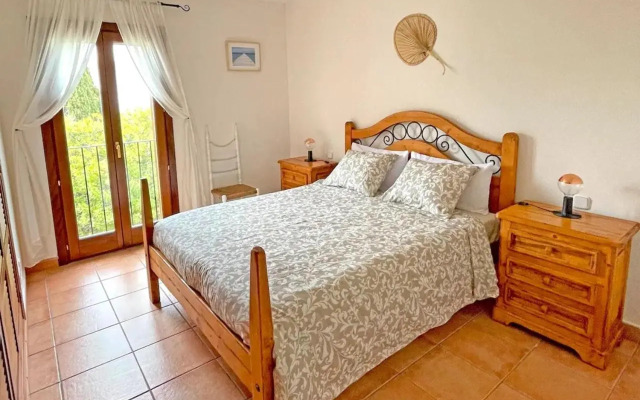 Apartamento en complejo con piscina