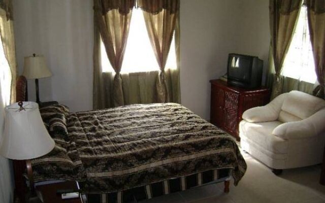 Emerald Ridge Guest House