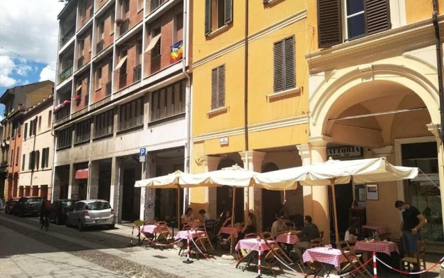 13 Tourist House Bologna Pratello