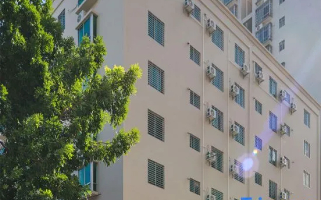 Junting International Apartment (Zhanjiang High-Speed Railway North Station Dingsheng Square) – Exterior – Zhanjiang