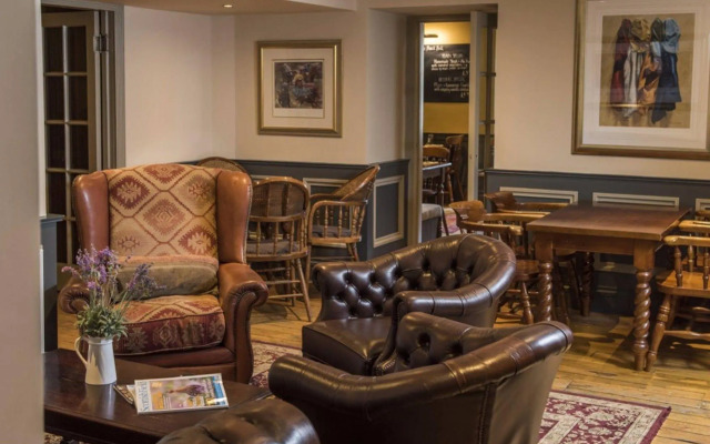 Black Bull Hotel