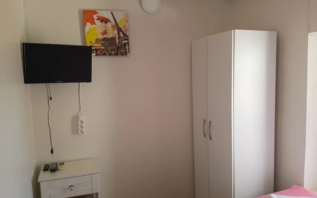 Assos Dr No Pansiyon