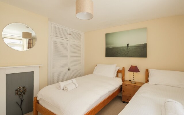 5 Bodmin Hill