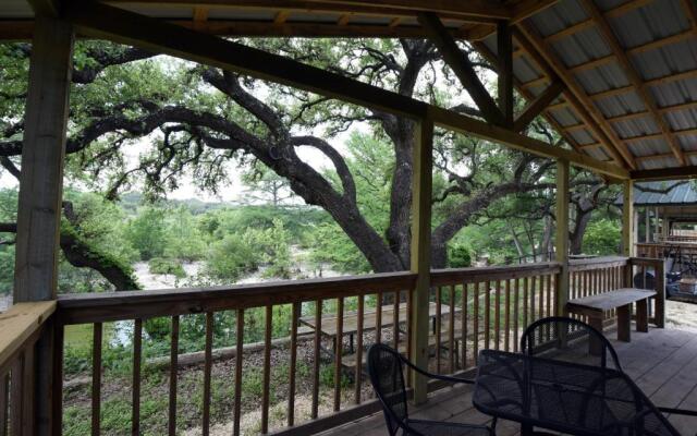 River Bluff Cabins