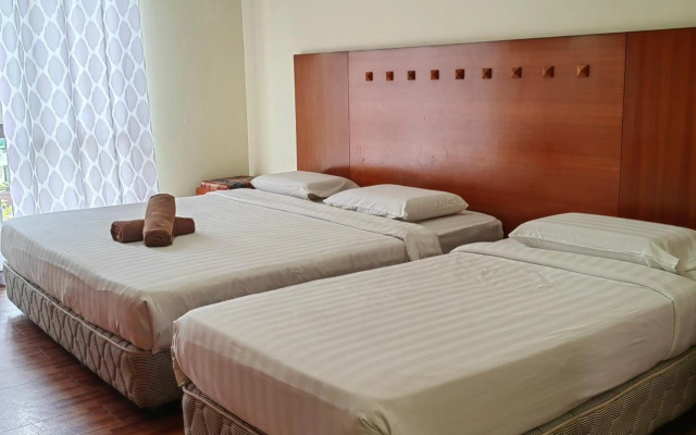 Marina Court Kota Kinabalu – Guest Rooms – Kota Kinabalu