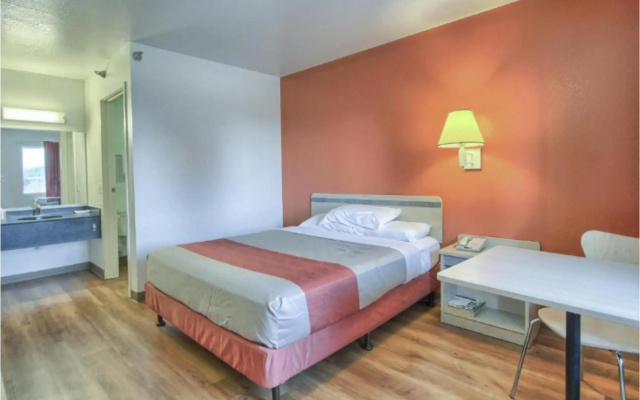 Motel 6 New Cumberland, PA - Harrisburg - Hershey South