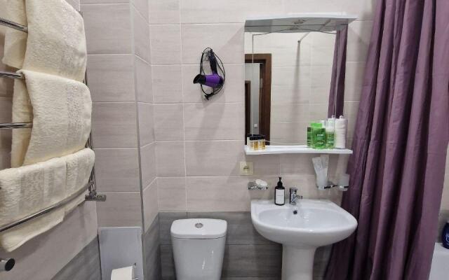 Flatirini (Флатирини) на проспекте Героев Отечества