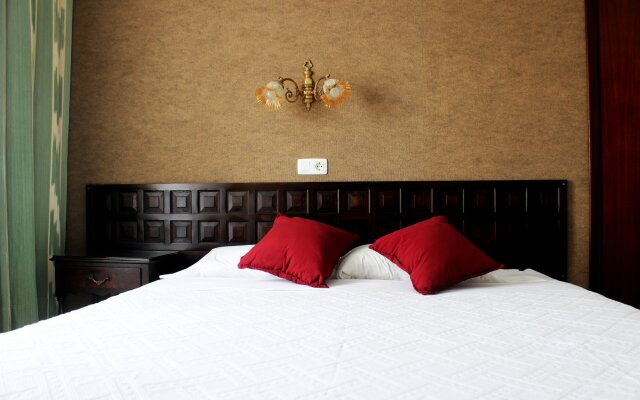 Hostal Ca's Bombu