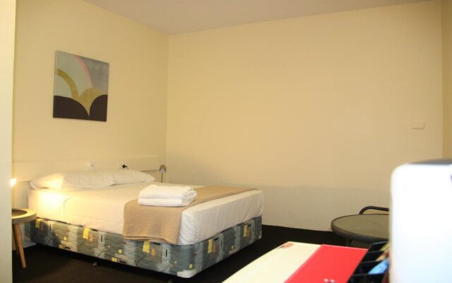 Crocodilly Inn - Hostel