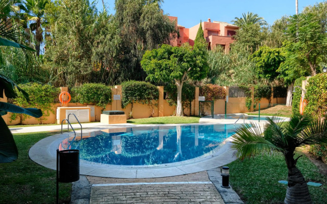 Playa Alicate, 2 Bedroom Beach Apartment