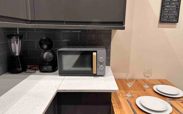 Charming Duplex 10min to London Bridge, Quiet
