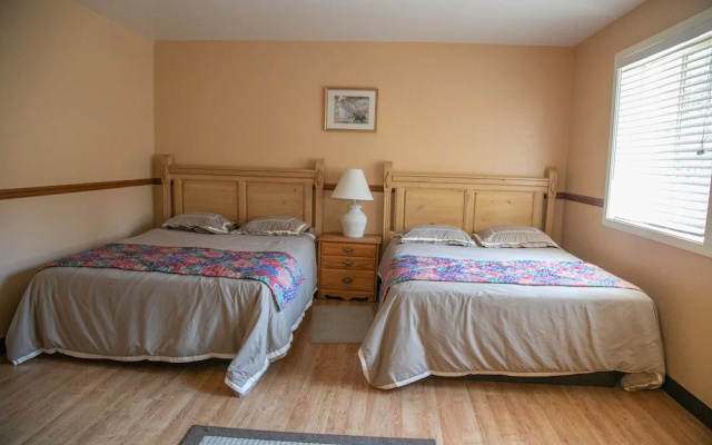 Strawberry Inn