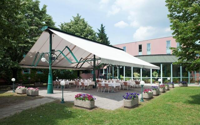 Holiday Inn Budapest-Budaörs by IHG