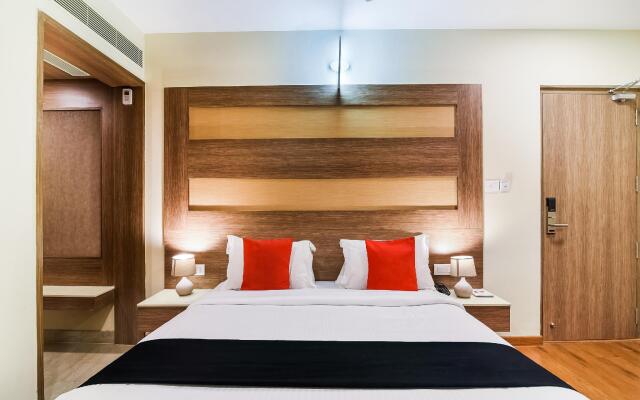 Capital O 37664 Hotel Grand Plaza