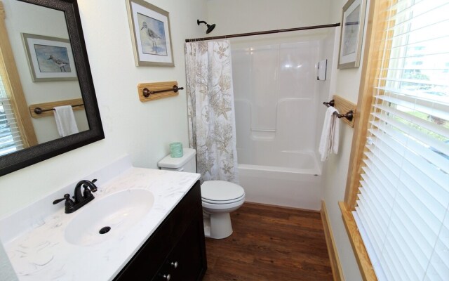 Whalebone Cottages by Kees Vacations