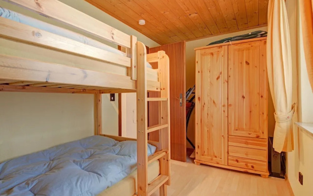 Chalet in Iselsberg-stronach Near Ski-lift