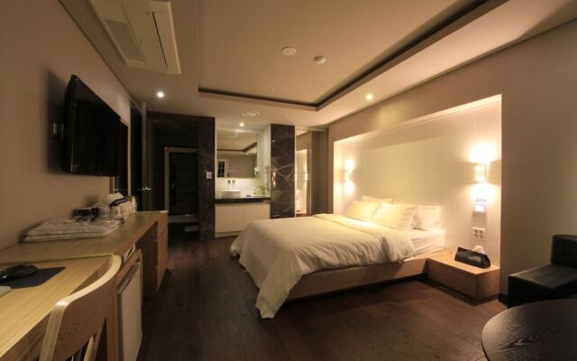 De Urban Hotel