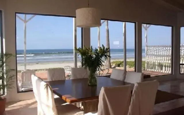 Las Brisas
