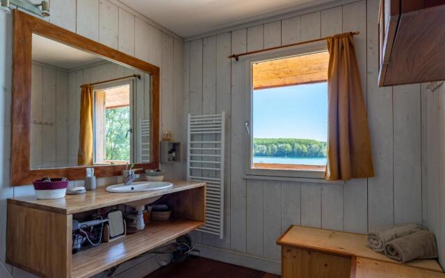 Au Bord de L'eau - Grande Maison - Baurech Insolite