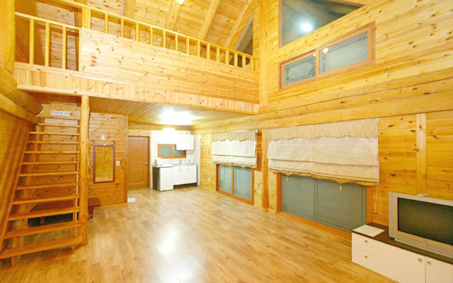 Taean Noueure Pine Forest Pension