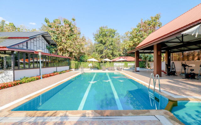 Tong House Resort
