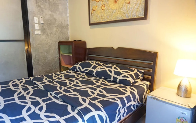 Krang Prong Resort and Took Kitchen