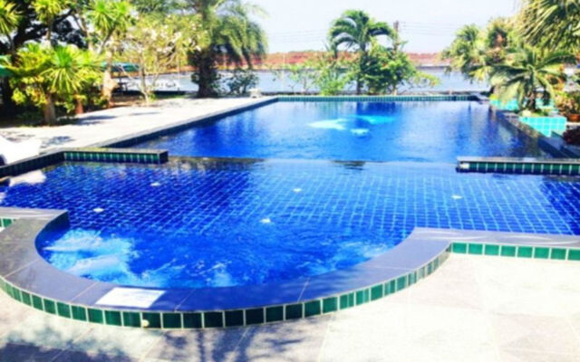 Sri Phairin Resort