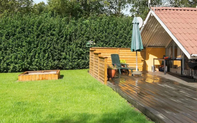 6 Person Holiday Home in Hemmet-by Traum
