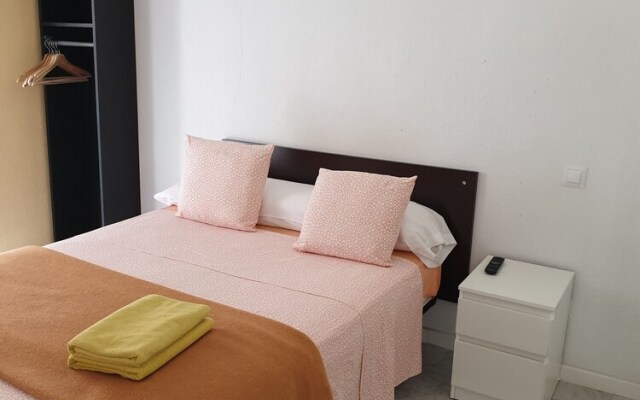 Hostal Plaza Luna